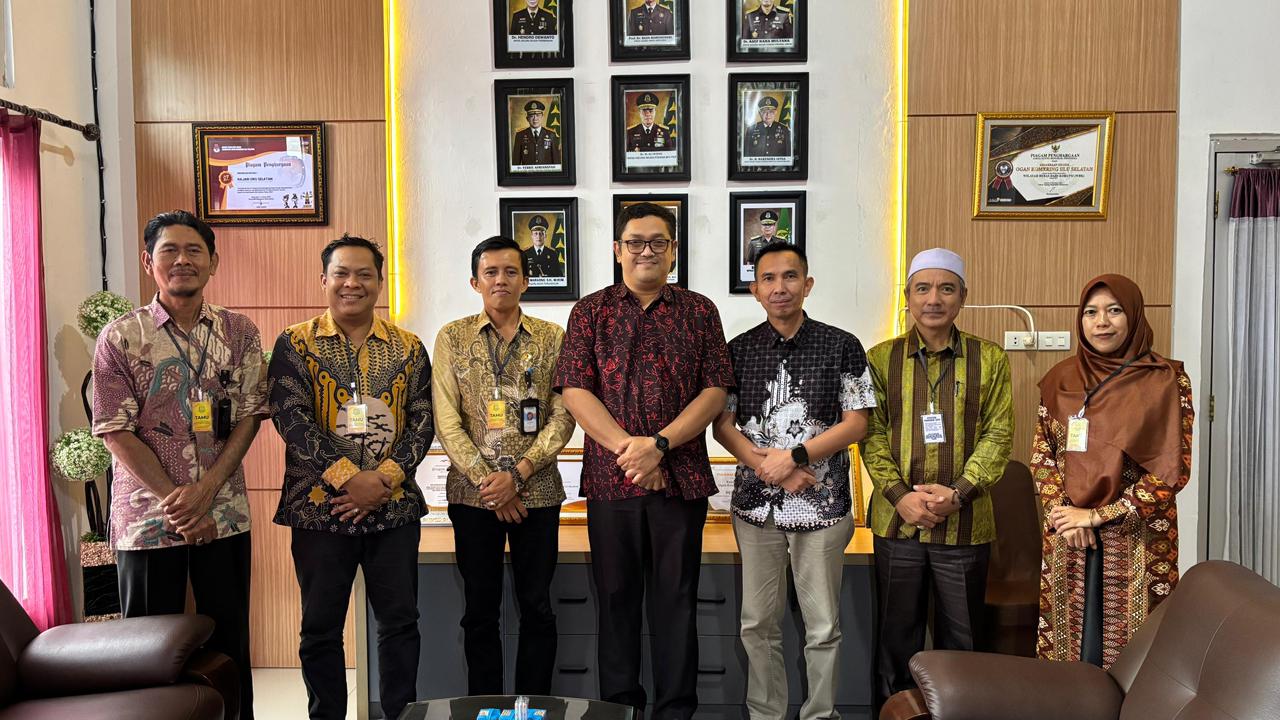Silaturahmi ke Kejaksaan Negeri OKU Selatan Bawaslu OKU Selatan Kenalkan Program Kerja di Masa Non Tahapan