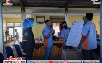 PANWASLU KECAMATAN AWASI & HADIRI RAPAT PLENO REKAPITULASI TINGKAT KECAMATAN 